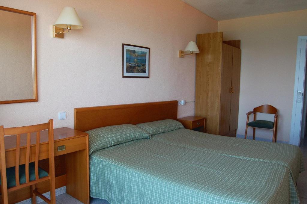 Kontiki Playa Otel Playa de Palma  Oda fotoğraf